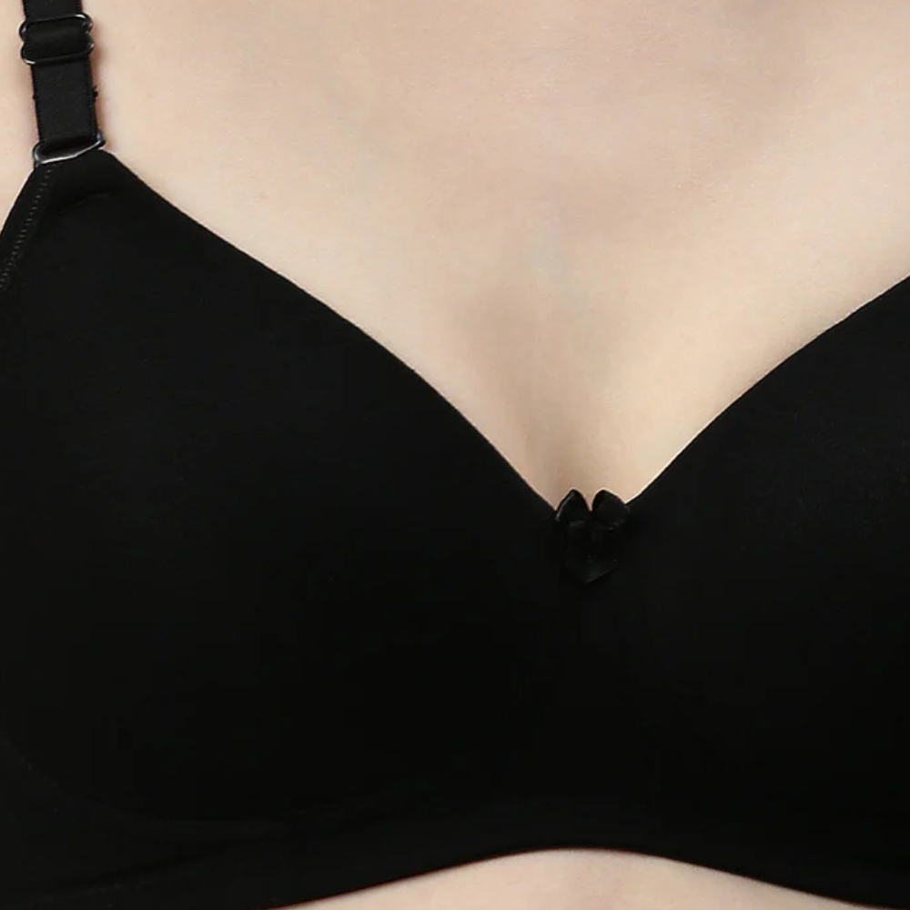 Passion Plunge – Black Seamless Padded Bra 4 Passion Plunge – Black Seamless Padded Bra - Image 4