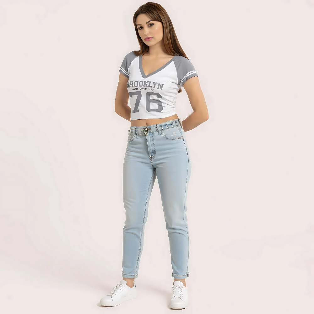 Women's Brooklyn '76 Graphic Crop Top – Sporty V-Neck Tee 1 Women's Brooklyn '76 Graphic Crop Top – Sporty V-Neck Tee