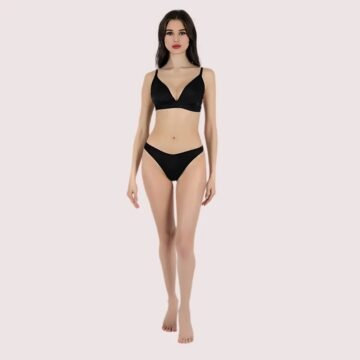 The Diverse World of Indian Lingeries in Gorakhpur: Styles, Selections, and Shopping Insights 10 Silk Caress Women’s Lingerie Set