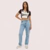 W4RkXkK4LWqSjWmqtd9FeoLOlXQjHxyfK4x30dE1 scaled "Camper Chic" Contrast Zip Crop Top