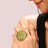fdpdLZhY4BiKJHRF2n4xaoA2npHrJmx6b9kD42F0 Vintage Floral Gold-Plated Statement Ring