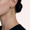tCYmwB5BqhLyNvtsEQcxvlC53We8bQpYM58iJeLL Heritage Charm Gold-Plated Drop Earrings