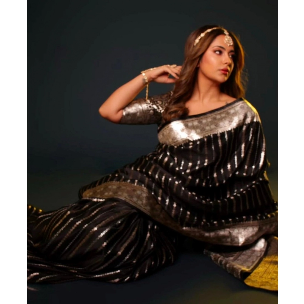 Women's Silk Printed Saree With Unstitched Blouse 5.5Mtr (Black) - Image 2